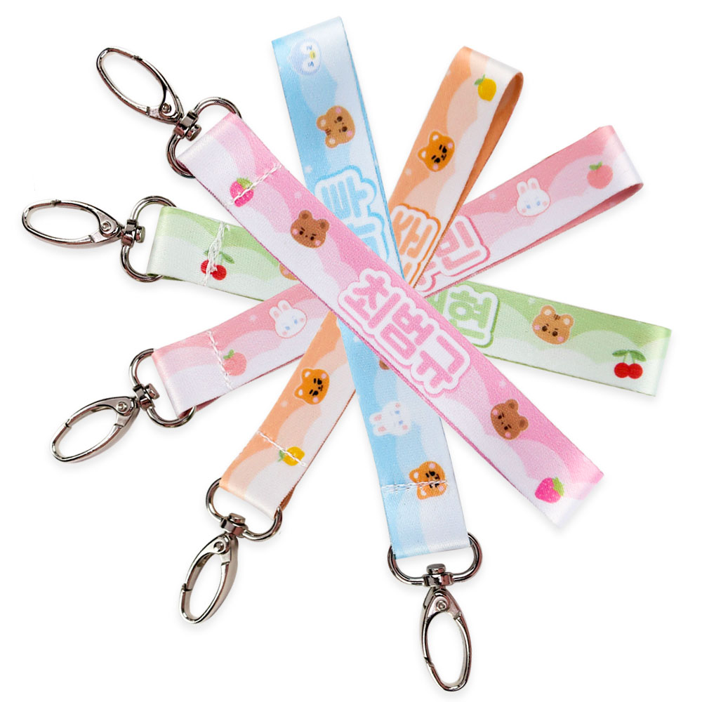 Custom sublimation printed short wrist lanyard with buckle USB keychain holder polyester lanyard