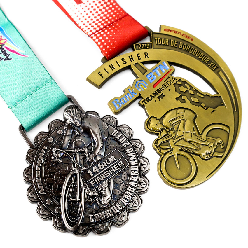 Custom diecast run bike swim medals no minimum