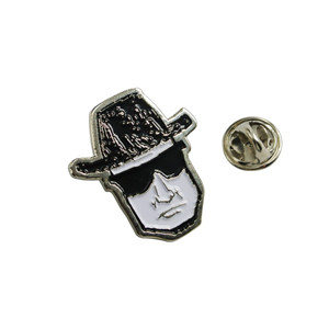 Free sample custom made lapel pins for promotion
