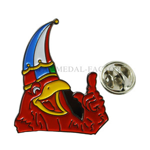 Custom Red Cock Engraved Lapel Pins With Logo